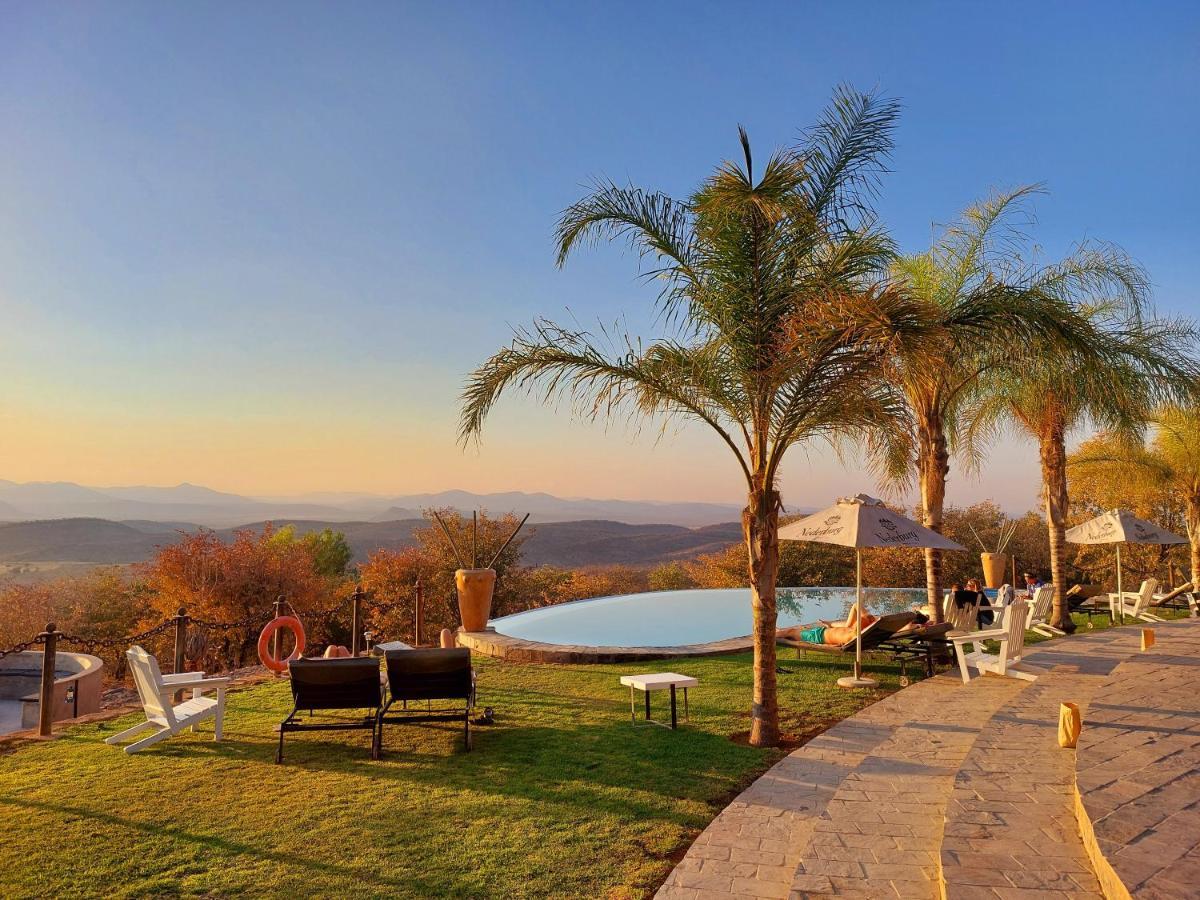 Opuwo Country Lodge エクステリア 写真